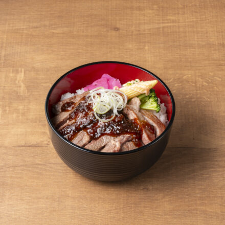 バリうまステーキ丼