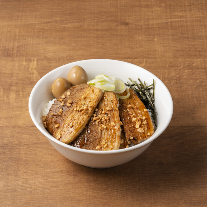 menmenチャーシュー丼