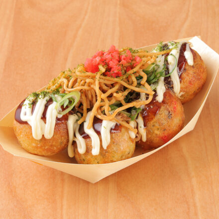 炭水化物(たこ焼)×炭水化物(焼きそば)のたこ焼そば